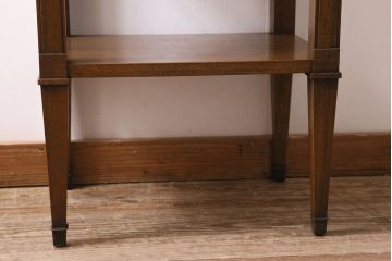 中古美品　DREXEL HERITAGE(ドレクセルヘリテイジ)　Triune(トライユン)シリーズ　クラシカルな佇まいが魅力の電話台(サイドテーブル)(定価約20万円)(R-043477)