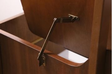 ヴィンテージ家具　北欧ビンテージ　G-PLAN(ジープラン)　BB(Black&Brass)シリーズ　希少!ユニセックスなデザインが魅力のドレッシングテーブル(姿見、ドレッサー、化粧台)(R-043482)