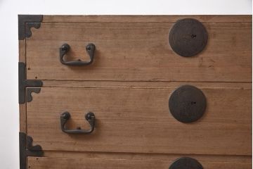 アンティーク家具　3段　新潟産　総桐材　シンプルな重ねの衣装箪笥(引き出し、桐箪笥、桐たんす)(R-043484)