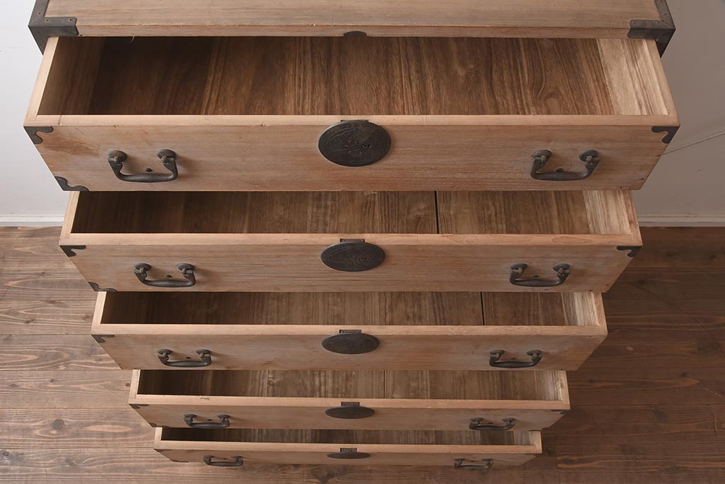 アンティーク家具　5杯　新潟産　総桐材　シンプルな重ねの衣装箪笥(引き出し、桐箪笥、桐たんす)(R-043485)