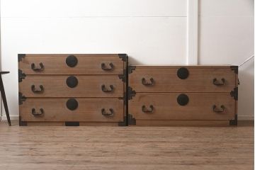 アンティーク家具　5杯　新潟産　総桐材　シンプルな重ねの衣装箪笥(引き出し、桐箪笥、桐たんす)(R-043485)