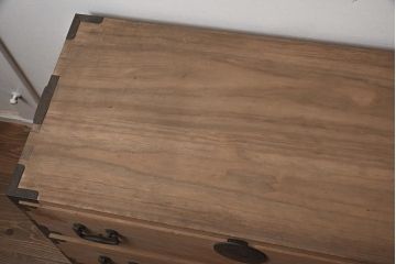 アンティーク家具　5杯　新潟産　総桐材　シンプルな重ねの衣装箪笥(引き出し、桐箪笥、桐たんす)(R-043485)