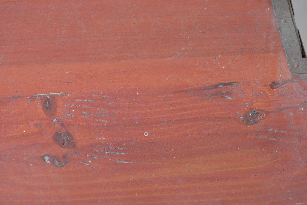 和製アンティーク　漆塗り　丸金具がアクセントの衣装箪笥　(R-043493)