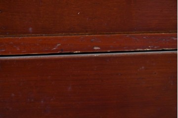 和製アンティーク　漆塗り　丸金具がアクセントの衣装箪笥　(R-043493)