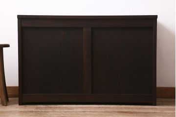 中古　美品　軽井沢彫り　美しい桜の意匠が散りばめられた戸棚(収納棚、キャビネット)(R-043502)