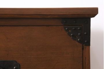 アンティーク家具　時代箪笥リメイク　ヒノキ材　棚付きの和風サイドボード(衣装箪笥)(R-043507)