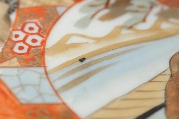 アンティーク雑貨　明治期　九谷焼赤絵蓋茶碗3客(和食器)(R-043515)