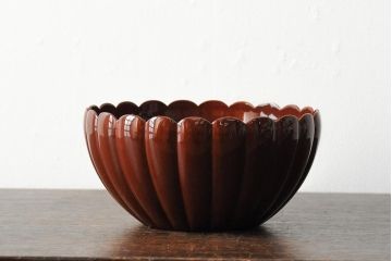 箱付き　昭和初期　平安象彦　鶴蒔絵　菊型菓子鉢(漆器)(R-043518)