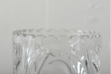 アンティーク雑貨　クリスタル　裸婦花瓶(ボヘミアガラス、花器、フラワーベース)(R-043521)