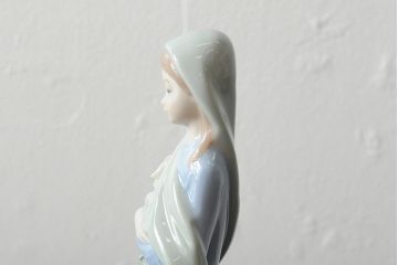 リヤドロ(LLADRO)　希少　ユリを持つ少女　GIRL WITH FLOWERS(オブジェ、置き物)(R-043526)