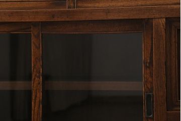 アンティーク家具　前面ケヤキ材　引き出し付き　上品なつくりの和風キャビネット(水屋箪笥、収納棚)(R-043530)