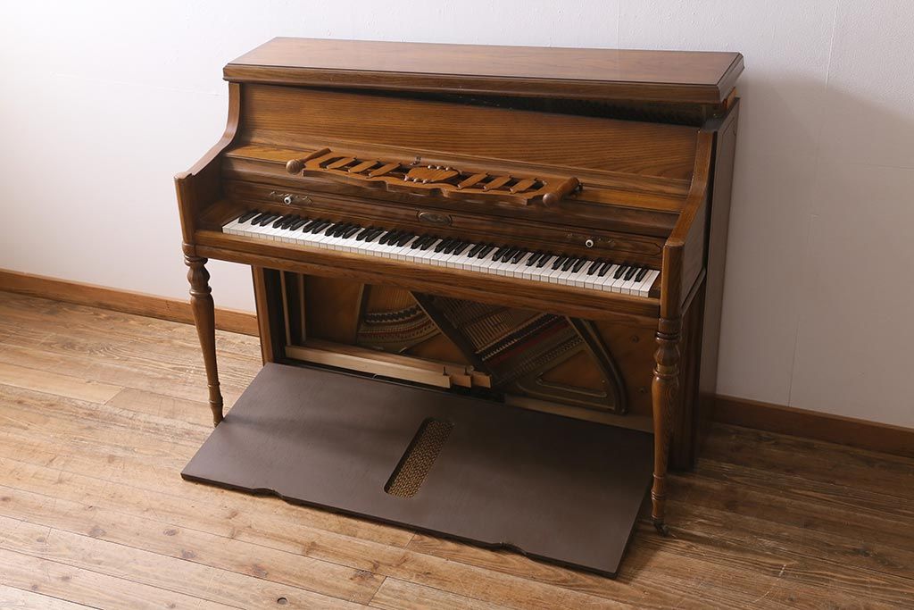 中古 アメリカ製 WURLTZER(ワーリッツァー) モデル2860 シリアル1737198 コンソールピアノ・スツールセット(定価約150〜200万円)(R-043532)