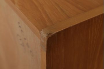 ヴィンテージ家具　北欧ビンテージ　Remploy　ワンルームにもおすすめなライティングビューロー(デスク、在宅ワーク、在宅用簿記机)(R-043536)