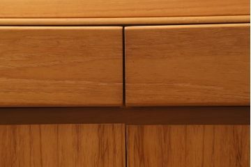 ヴィンテージ家具　北欧ビンテージ　Remploy　ワンルームにもおすすめなライティングビューロー(デスク、在宅ワーク、在宅用簿記机)(R-043536)