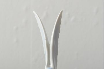 ハンガリー　HOLLOHAZA(ホロハーザ)　少女とカモメの陶器人形2個セット(オブジェ、置き物)(R-043541)