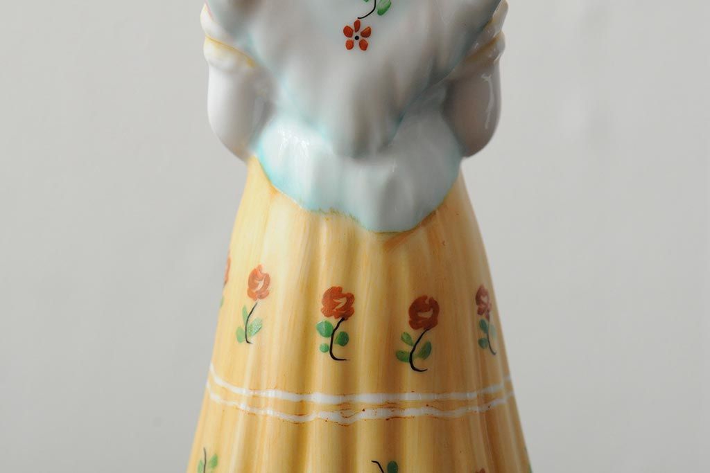 ハンガリー　HOLLOHAZA(ホロハーザ)　少女とカモメの陶器人形2個セット(オブジェ、置き物)(R-043541)