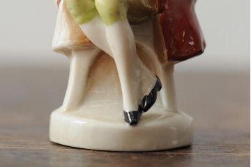 ドイツ?　フィギュリン4個セット　オクトーバーフェスト?　モーツァルト　他2体(陶器置物、オブジェ)(R-043543)