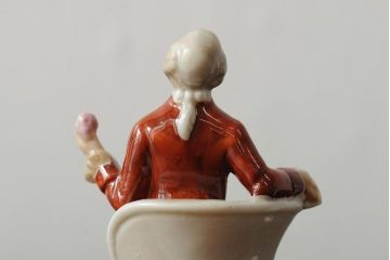 ドイツ?　フィギュリン4個セット　オクトーバーフェスト?　モーツァルト　他2体(陶器置物、オブジェ)(R-043543)