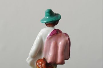 ドイツ?　フィギュリン4個セット　オクトーバーフェスト?　モーツァルト　他2体(陶器置物、オブジェ)(R-043543)