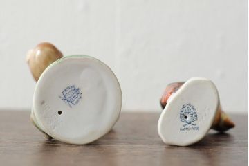 ハンガリー　HEREND(ヘレンド)　少女と鳥の置物2個セット(フィギリン、人形、西洋陶磁器)(R-043544)