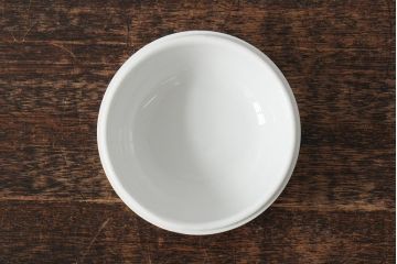 ハンガリー　HEREND(ヘレンド)　バラの小物入れ(丸形ボンボン入れ、西洋陶磁器)(R-043547)