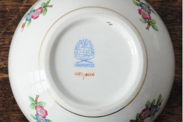 ハンガリー　HEREND(ヘレンド)　バラの小物入れ(丸形ボンボン入れ、西洋陶磁器)(R-043547)