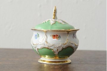 MEISSEN(マイセン)　スキャタードフラワー　金彩縁　蓋付きシュガーポット(小物入れ、西洋陶磁器)(R-043548)