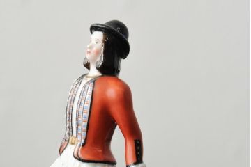 アンティーク雑貨　民族衣装　マジシャン　人物　陶器の置物3点セット(オブジェ、ペン立て、小物入れ、ディスプレイ雑貨)(R-043550)