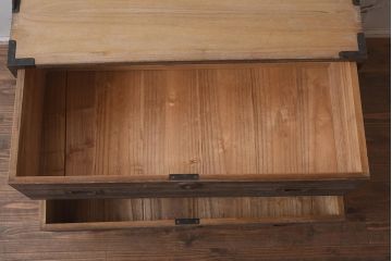 和製アンティーク　昭和初期　桐材　モダンな雰囲気の箪笥ローボード(引き出し、和タンス、ローチェスト、桐箪笥、桐たんす)(R-043552)