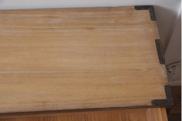 和製アンティーク　昭和初期　桐材　モダンな雰囲気の箪笥ローボード(引き出し、和タンス、ローチェスト、桐箪笥、桐たんす)(R-043552)