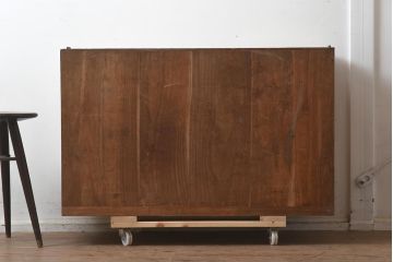 和製アンティーク　昭和中期　桐材　古びた風合いが味わい深い箪笥(収納箪笥、衣装箪笥、桐箪笥、桐たんす)(R-043554)