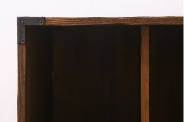 アンティーク家具　ヒノキ材　木の風合いが味わい深いマス目棚(オープンラック、シェルフ)(R-043556)