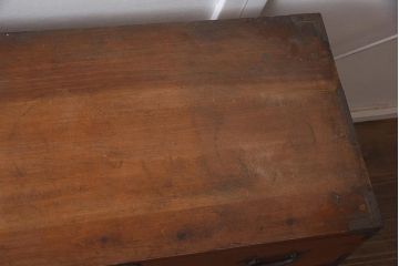 アンティーク家具　和製　大正昭和初期　前面ヒノキ材　味わい深い趣漂う重ね箪笥(和箪笥、衣装箪笥)(R-043558)