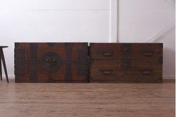 アンティーク家具　和製アンティーク　明治期　 観音開き戸　十字金具が魅力的な重ね箪笥(観音箪笥、衣装箪笥、引き出し)(R-043562)