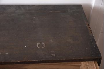 アンティーク家具　昭和初期　総桐材　味わい深い風合いシンプルな重ね箪笥(衣裳箪笥、引き出し、時代箪笥)(R-043564)