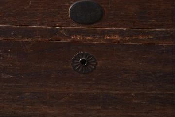 アンティーク家具　昭和初期　総桐材　味わい深い風合いシンプルな重ね箪笥(衣裳箪笥、引き出し、時代箪笥)(R-043564)