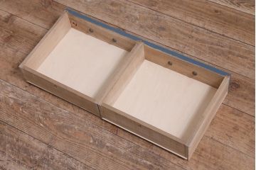 レトロ家具　引き出し付き　メンズライクのお部屋にもおすすめなペイントキャビネット(収納棚、戸棚)(R-043570)