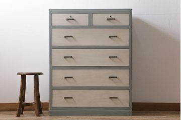 レトロ家具　フレンチカラーがかわいらしいペイントチェスト(引き出し、タンス)(R-043571)
