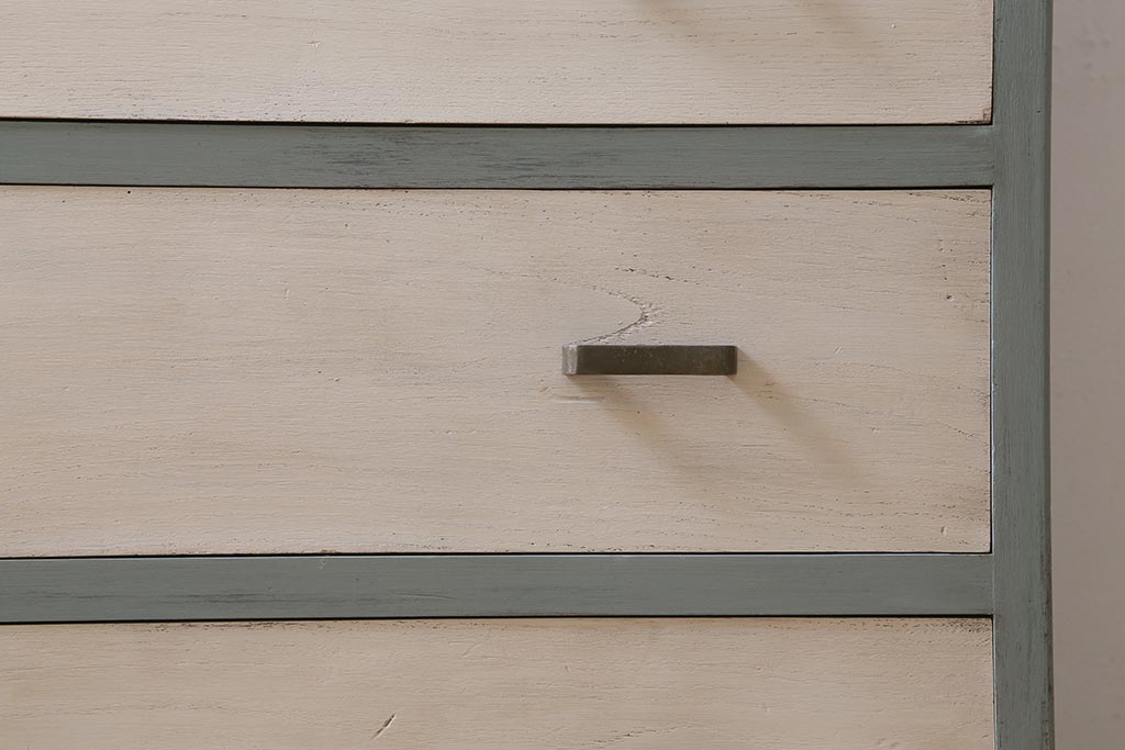 レトロ家具　フレンチカラーがかわいらしいペイントチェスト(引き出し、タンス)(R-043571)