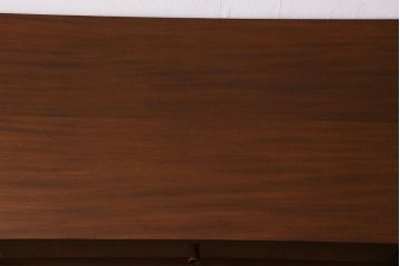 ヴィンテージ家具　北欧ビンテージ　チーク材　レトロテイストのサイドボード(リビングボード)(R-043572)