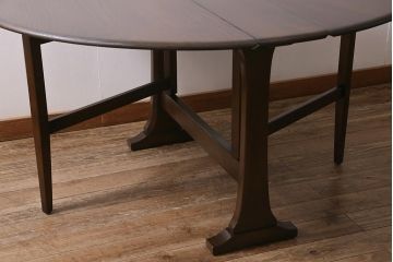 ヴィンテージ家具　イギリスビンテージ　ERCOL(アーコール)　ドロップリーフテーブル(バタフライテーブル、ゲートレッグテーブル)(R-043573)