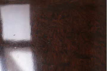ビンテージ家具　オールドマルニ　maruni(マルニ木工)　棚付き　アンティーク家具とも馴染む木製のサイドテーブル(花台)(R-043574)