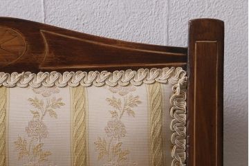 アンティーク家具　フランスアンティーク　1920年頃　ウォールナット材　象嵌が凝った印象を与えるチェア(椅子)(R-043577)