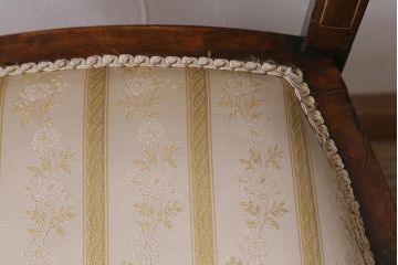 アンティーク家具　フランスアンティーク　1920年頃　ウォールナット材　象嵌が凝った印象を与えるチェア(椅子)(R-043577)