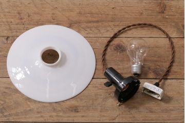 アンティーク照明　戦前　和製アンティーク　レトロな佇まいが趣き溢れる平笠ペンダントライト(天井照明、吊り下げ照明、電笠)(R-043586)