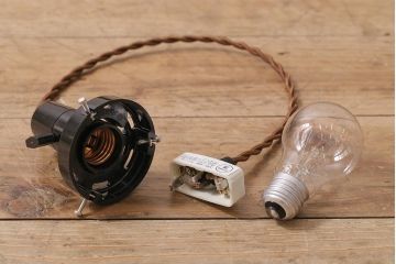 アンティーク照明　戦前　和製アンティーク　レトロな佇まいが趣き溢れる平笠ペンダントライト(天井照明、吊り下げ照明、電笠)(R-043586)