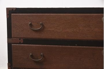 アンティーク家具　明治大正期　引き出し7杯　モダンなデザインが魅力の箪笥ローチェスト(引き出し、和タンス、時代箪笥)(R-043603)