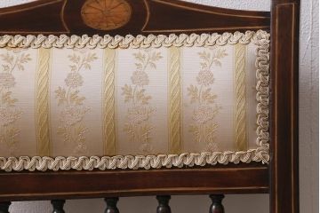 アンティーク家具　フランスアンティーク　ウォールナット材　象嵌入りの上品なチェア(椅子)(R-043606)