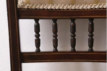 アンティーク家具　フランスアンティーク　ウォールナット材　象嵌入りの上品なチェア(椅子)(R-043606)