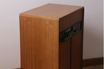ジャンク品　イギリスビンテージ　Dynatron Radio Ltd・GOLDRING Lenco GL72　オーディオ機器付きキャビネット(ラジオグラム、レコードプレイヤー、ミュージックキャビネット、ヴィンテージ)(R-043607)